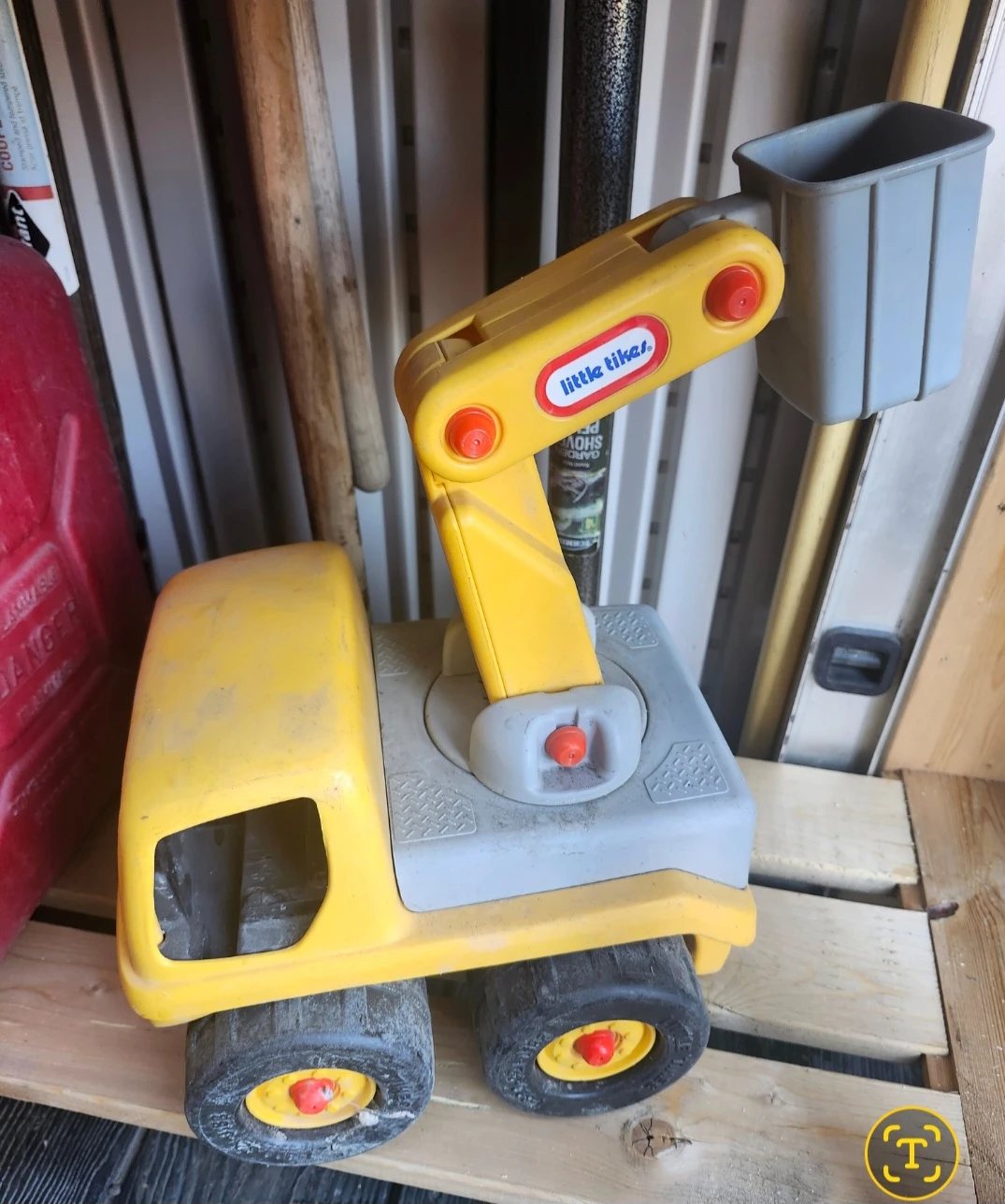 Little Tikes Toy Excavator Dump Truck