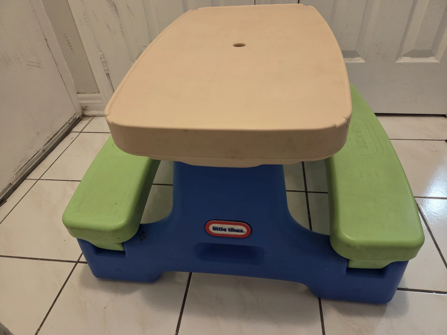 Little Tikes Jr Picnic Table Foldable - Blue/Green - photo 4