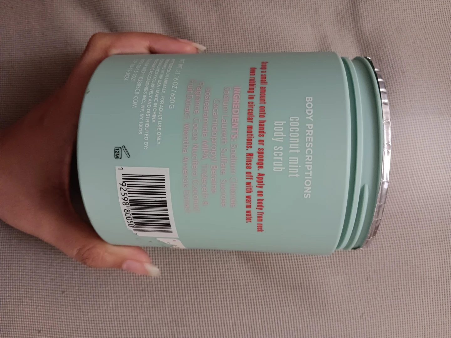 Body Prescriptions Coconut Mint Body Scrub 21.16 oz - photo 3