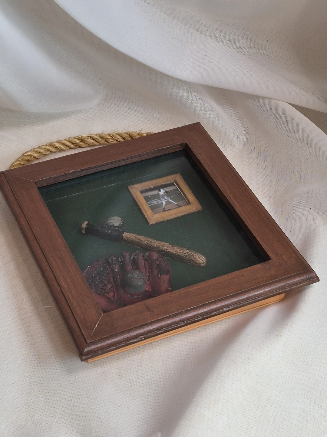 5 1/2" x 5 1/2" Wooden Shadow Box Style Baseball... - photo 5