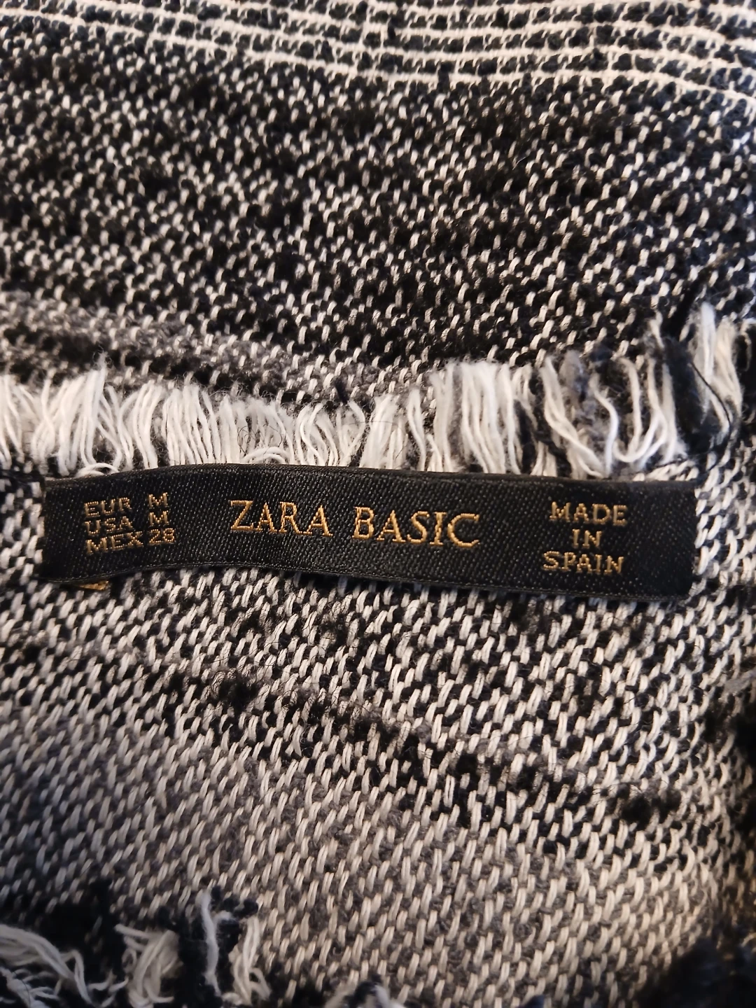 Duplan Collection & Zara Basic Dresses. $6 EACH. - photo 4