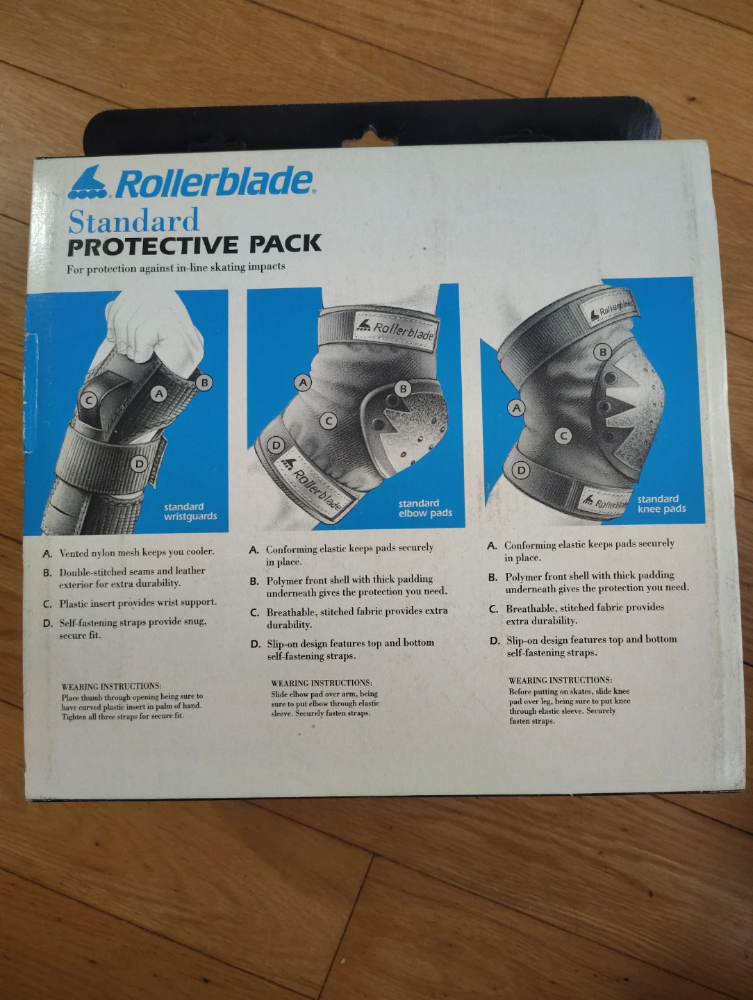 Rollerblades with roller blade standard protective pack. - photo 4