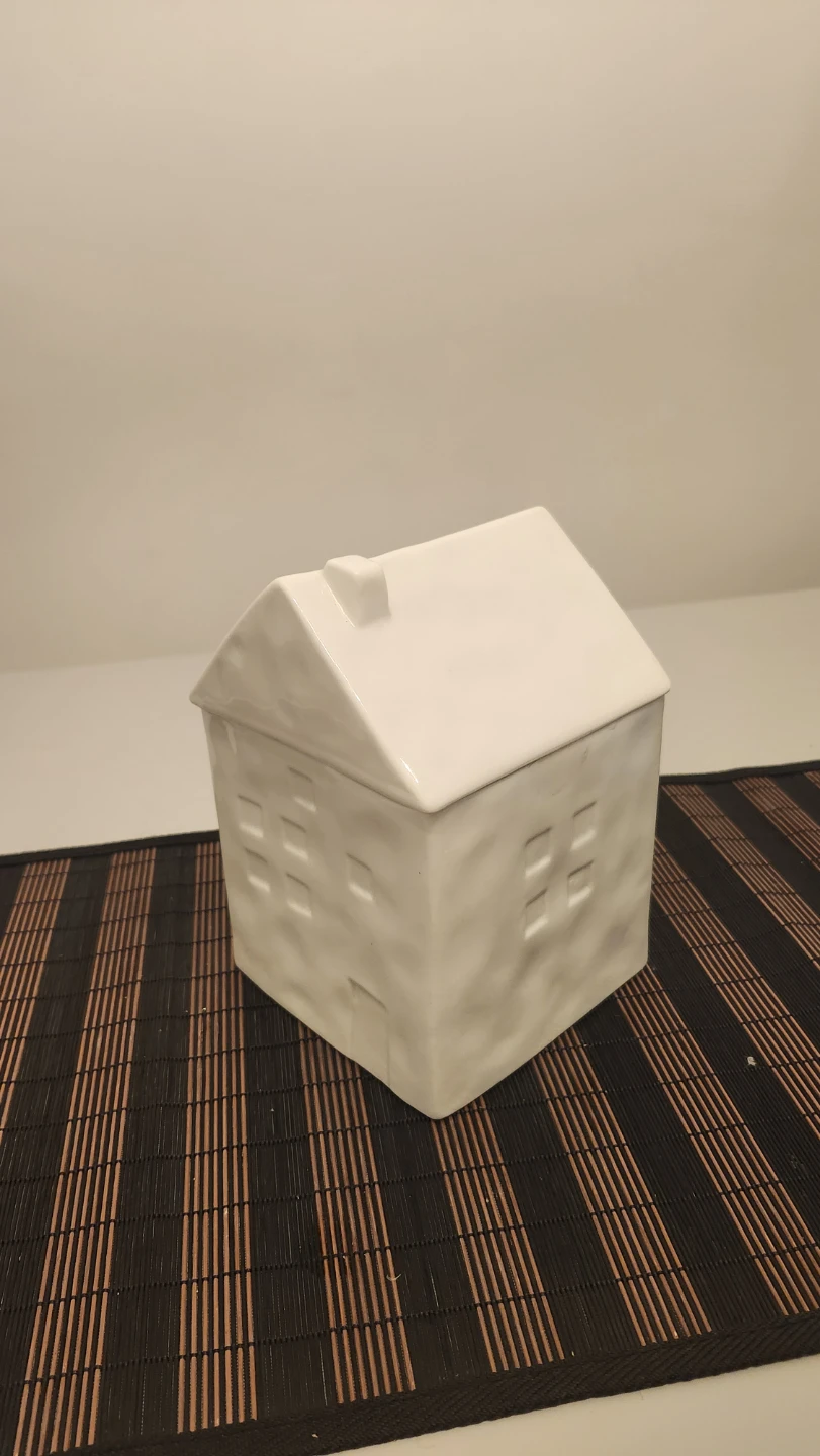 White Ceramic House Trinket Box - photo 2