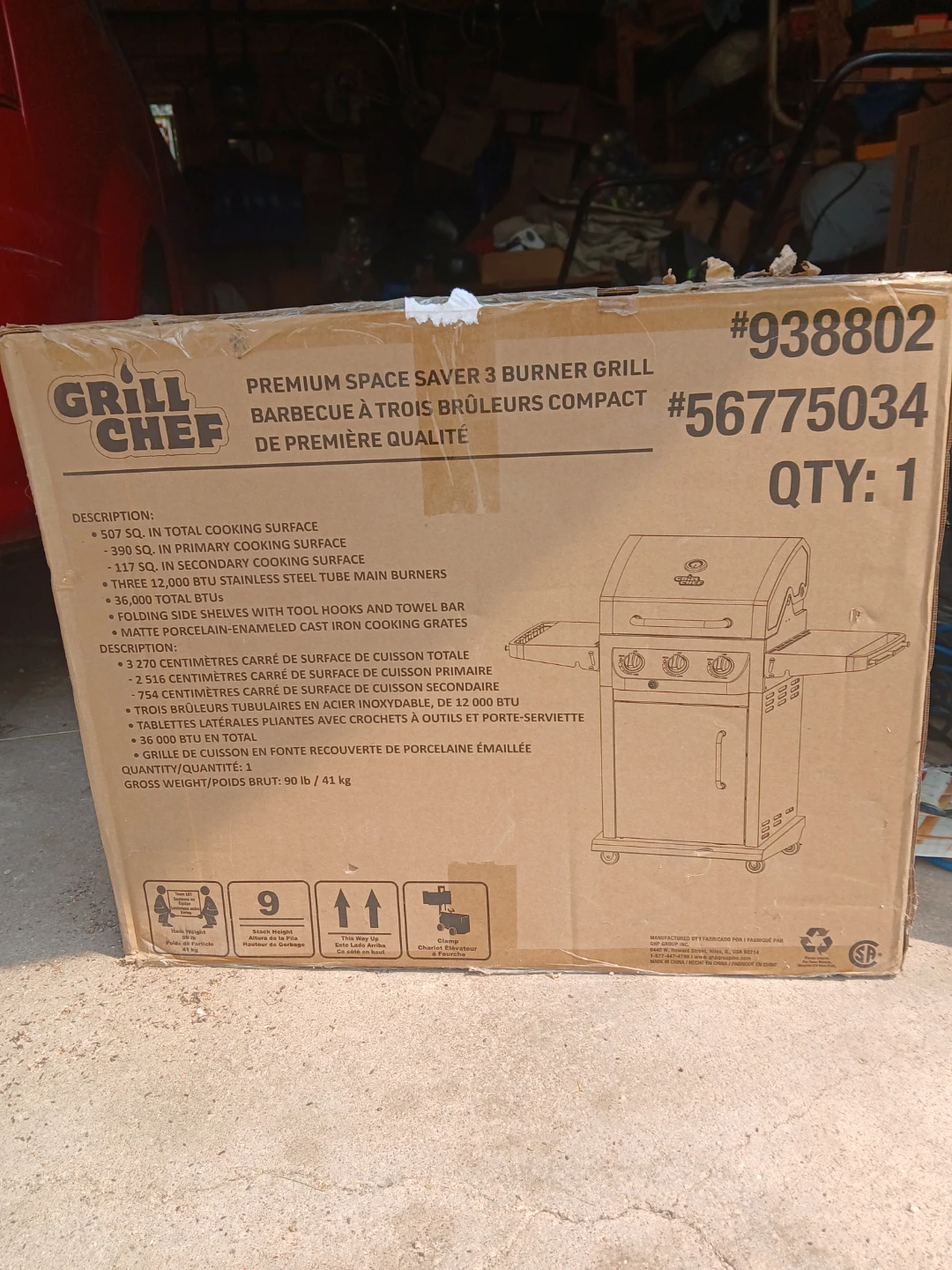 Like new Grill Chef  3 burner propane BBQ - photo 3