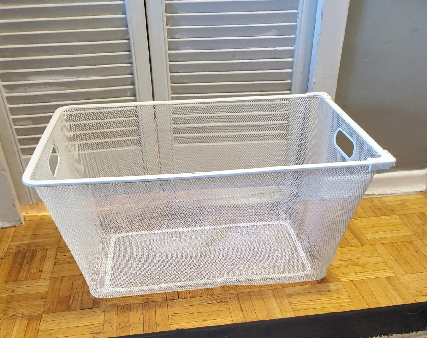 Large Container Metal