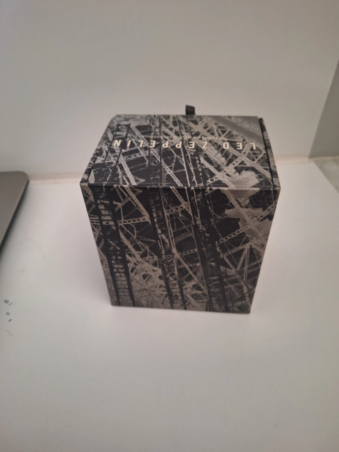 Led Zeppelin The Complete Studio Recordings Box Set - photo 3