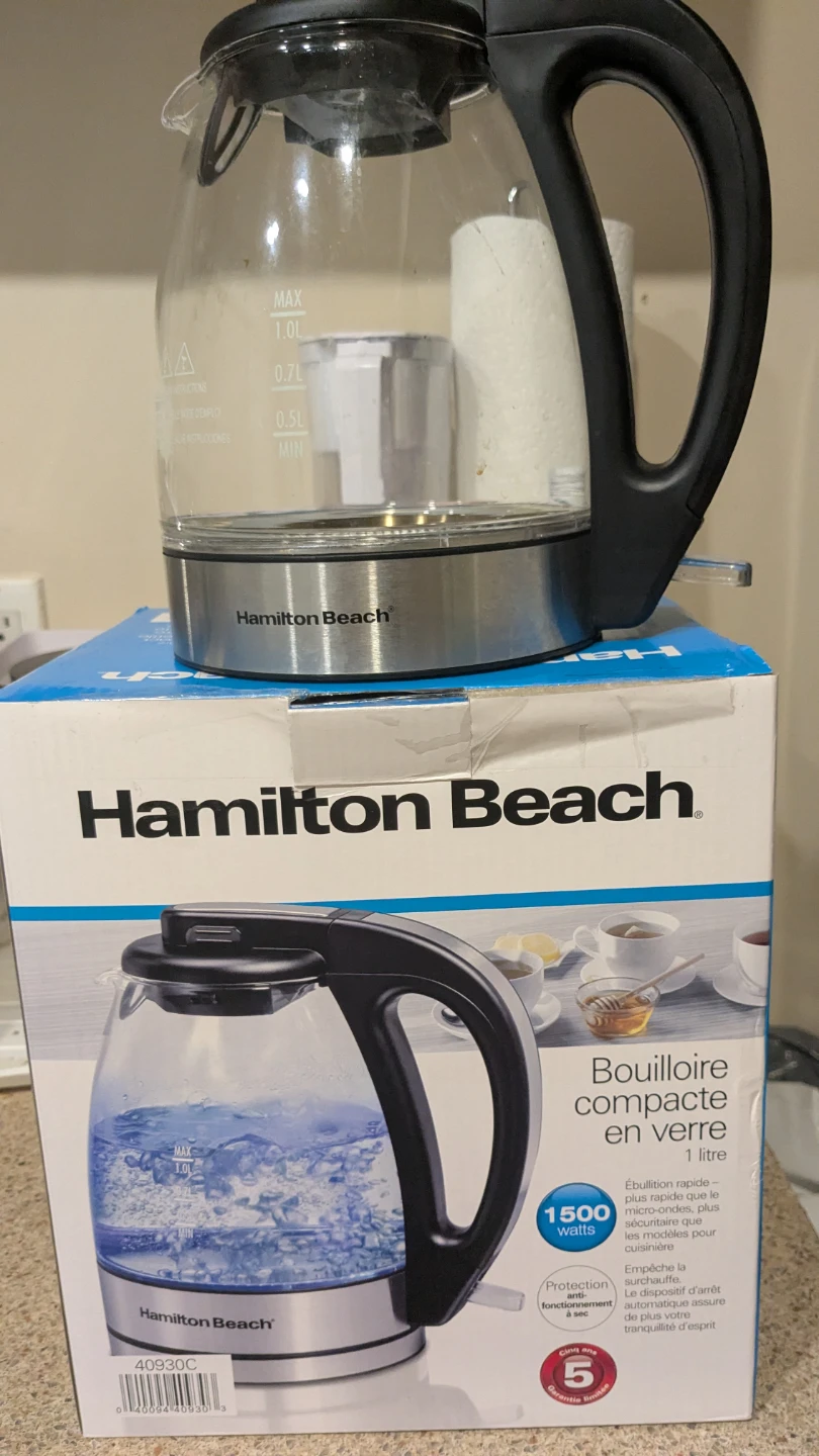 Moving Sale - Wardrobe, Kettle, Iron& Humidifier - photo 3