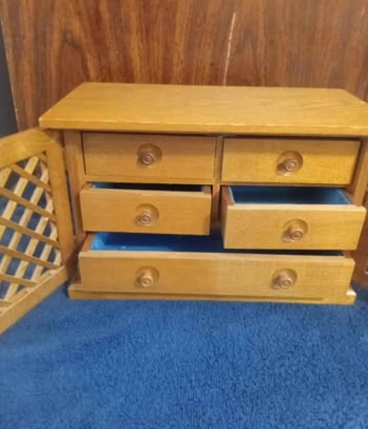Wooden jewellery box - photo 4
