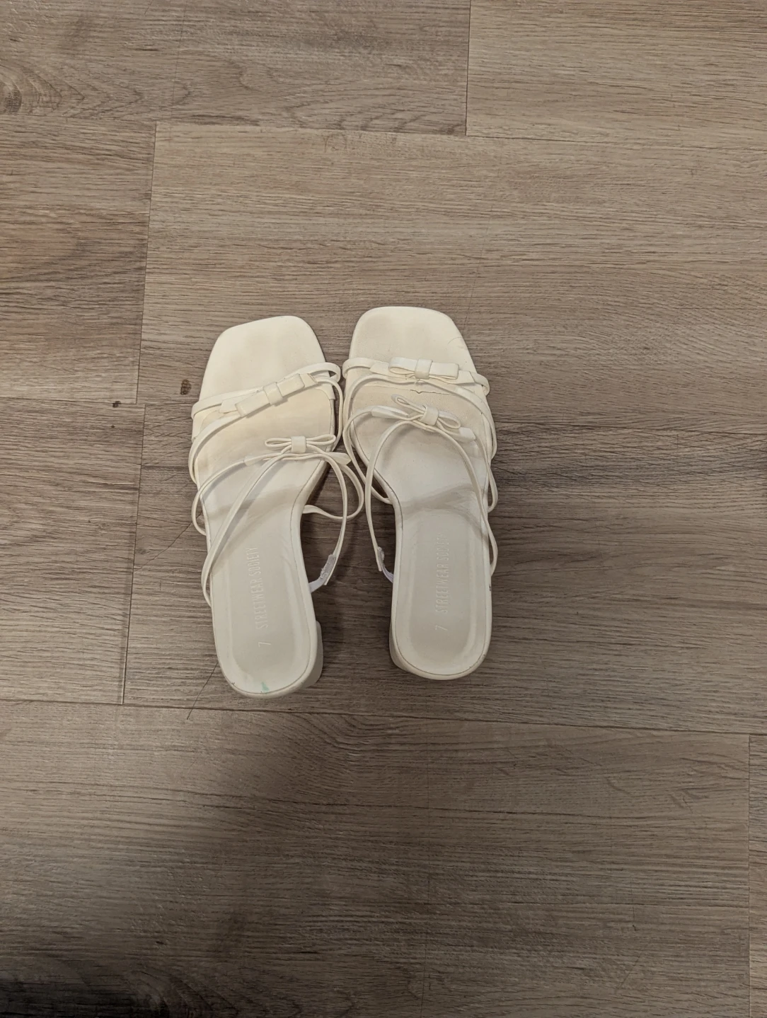 Streetwear Society White Strappy Bow Sandals