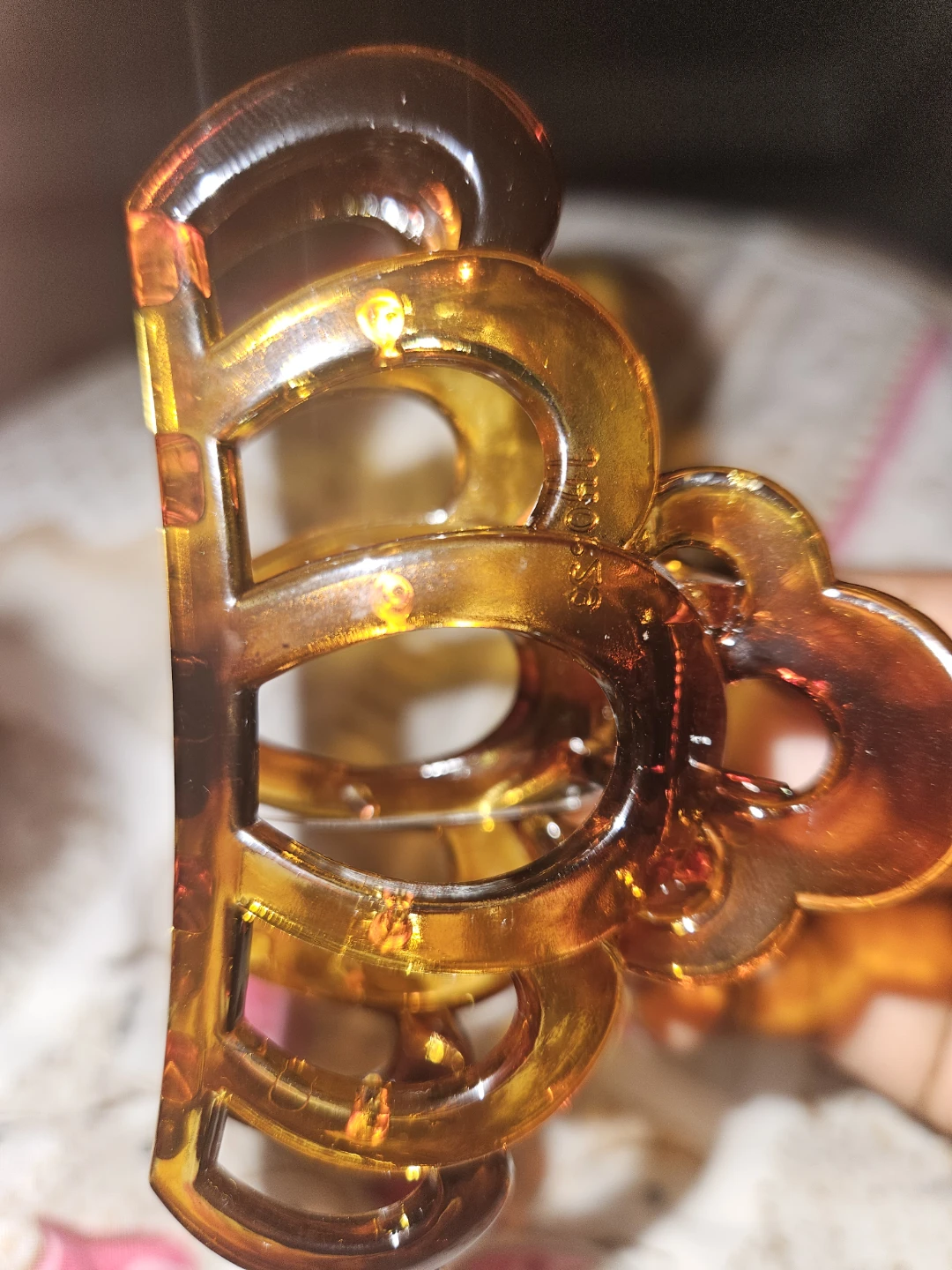 Tortoiseshell Claw Clip - photo 2