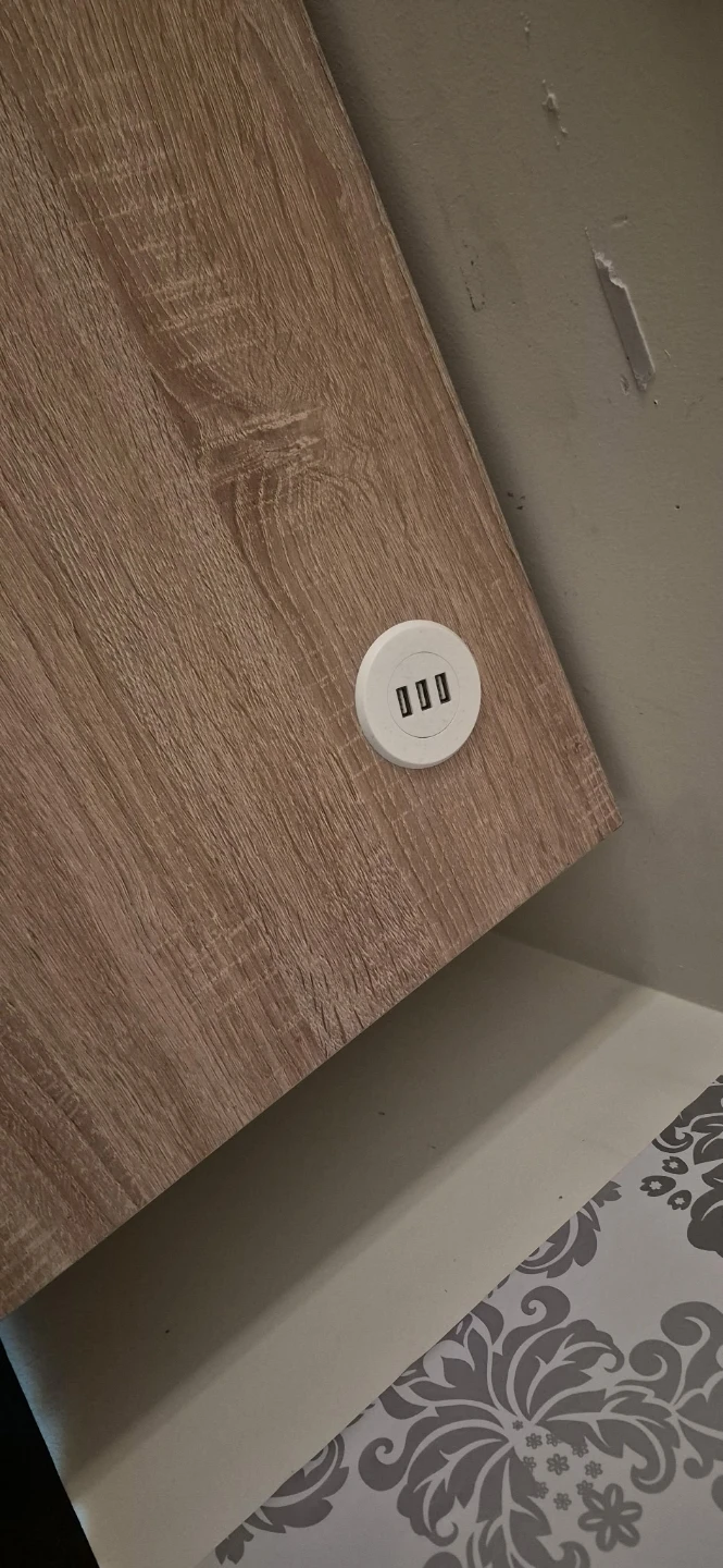 Wooden Desk with Built-in USB Hub - photo 2