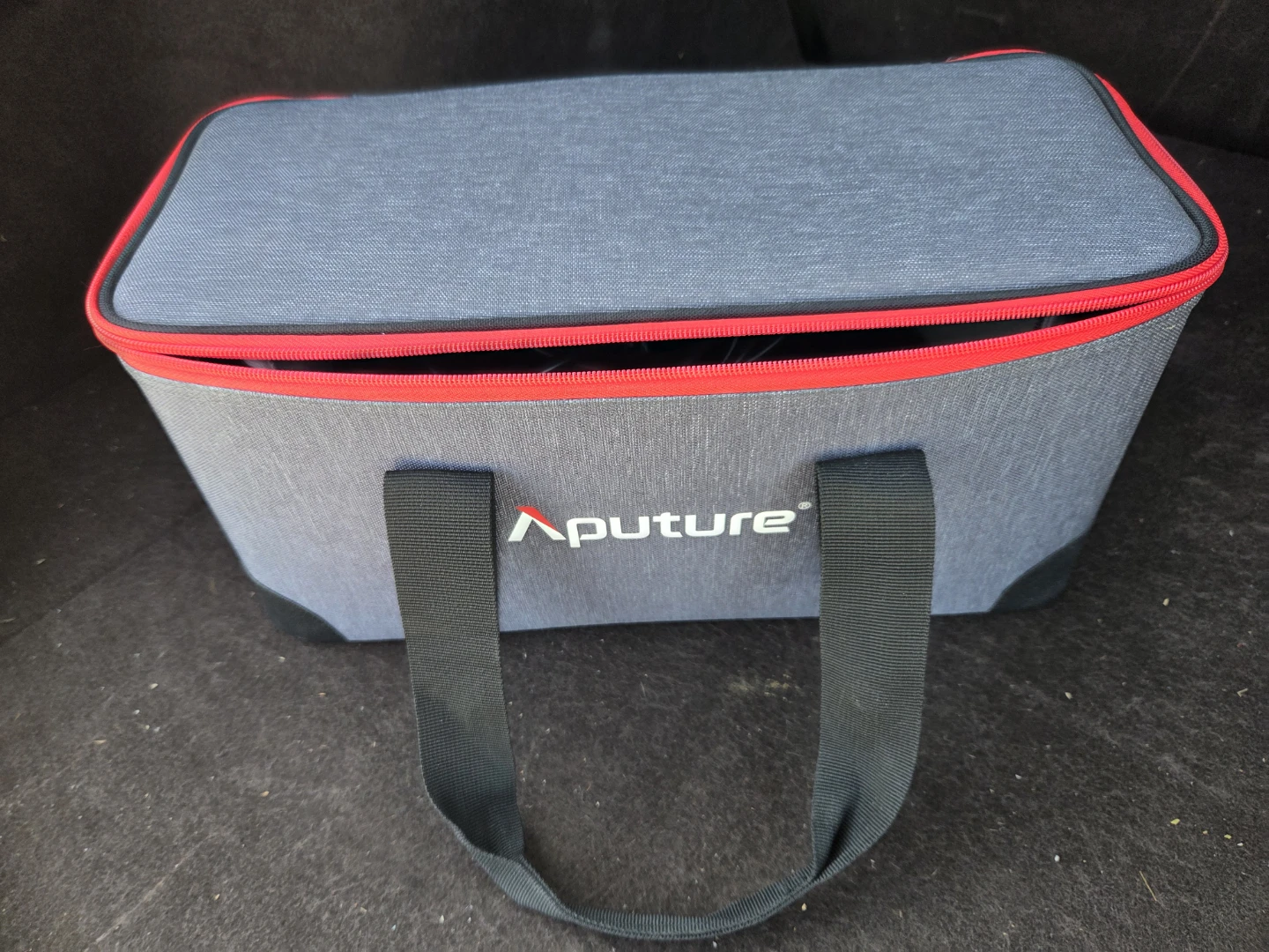 Aputure Light Storm 60x Light