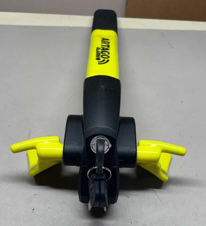 Artago Alarm Steering Wheel Lock - photo 2