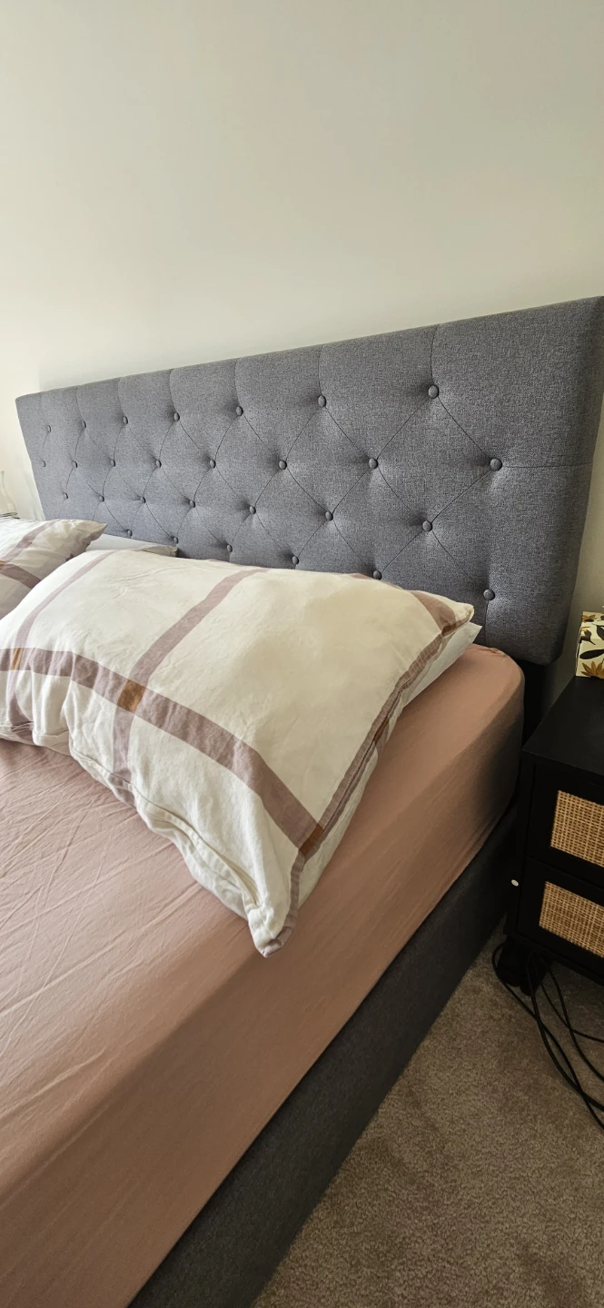 King Size Grey Storage Bed – Excellent Condition
