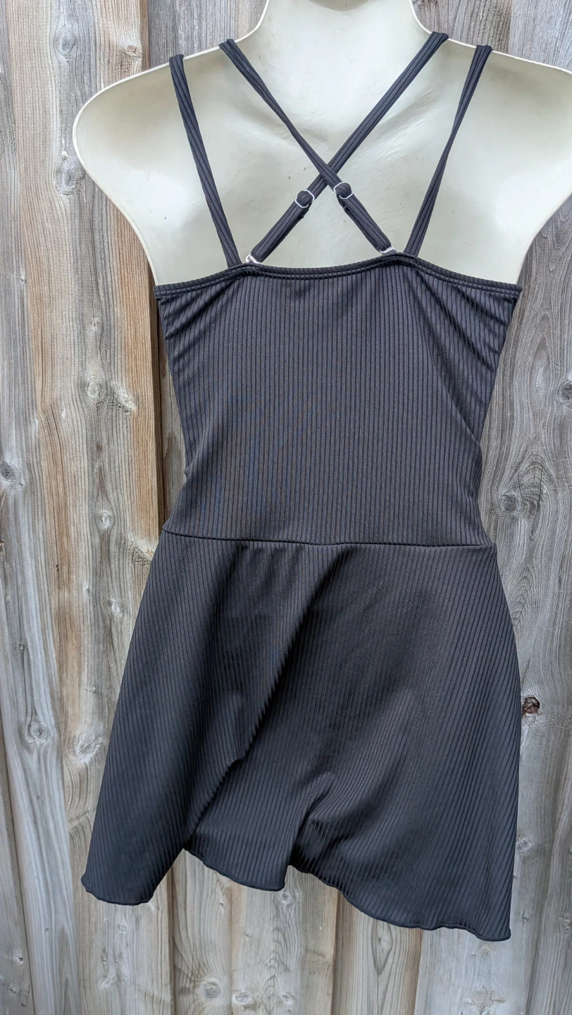 Black Ribbed One-Piece Swimsuit with Skirt - photo 4