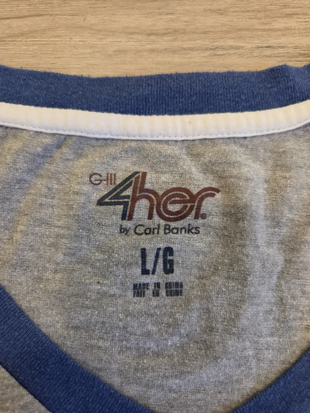 4Her by Carl Banks Chicago Cubs Baseball T-Shirt - Size L - photo 5