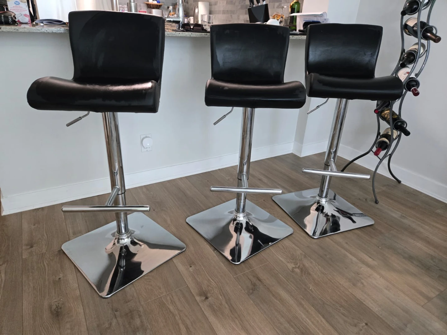 3 Bar Stool Chairs