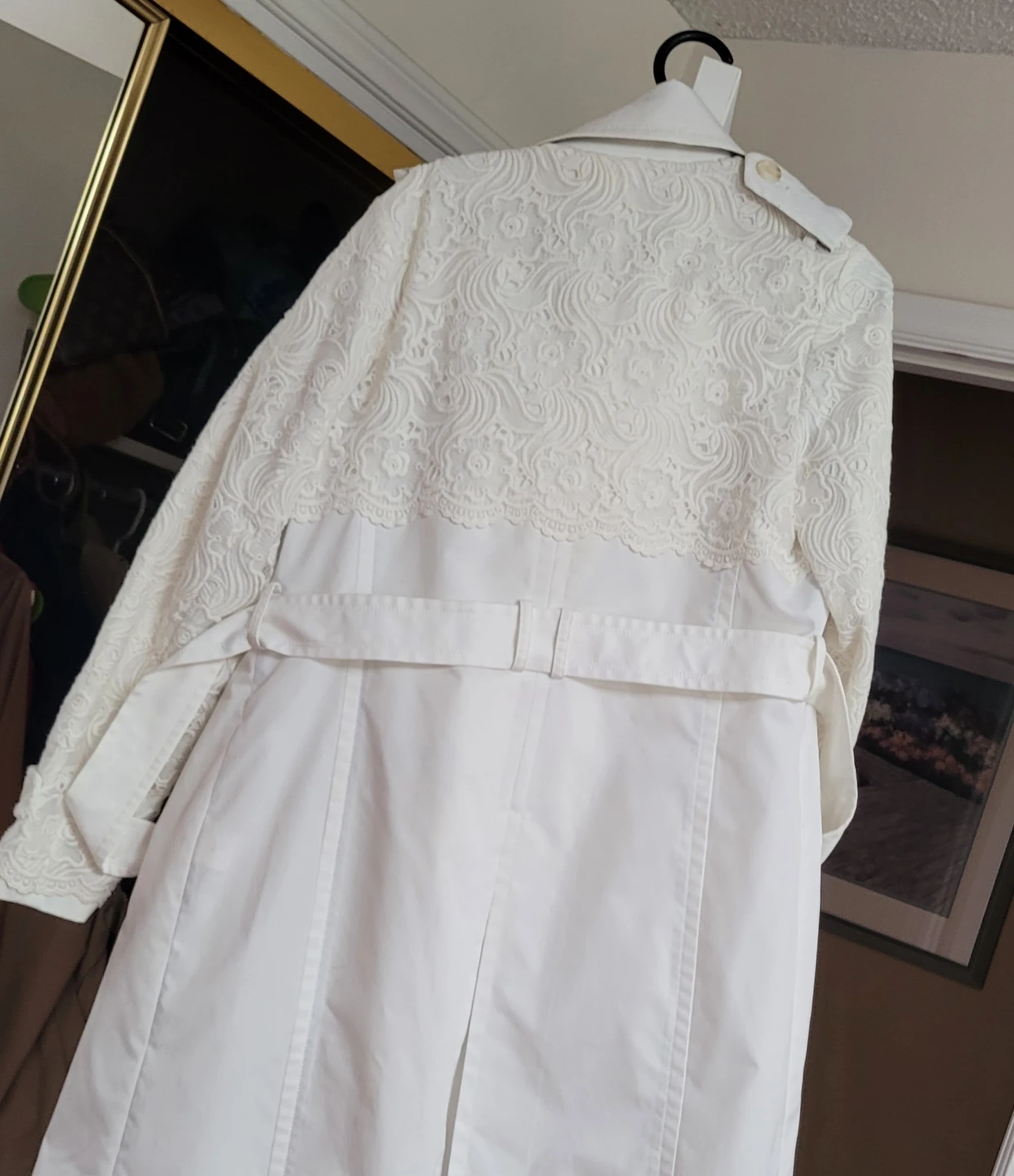 Catherine Malandrino White Trench Coat with Lace Detail - photo 2