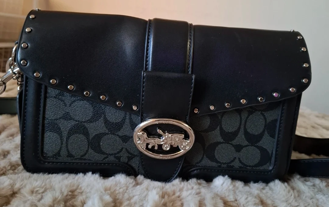 Coach Shoulder Bag - photo 2