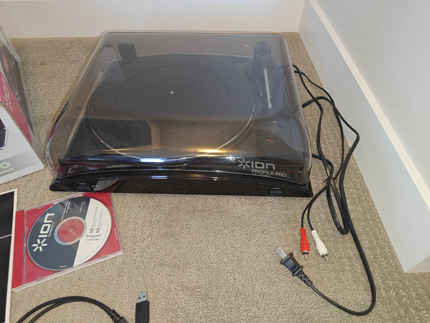 ION Profile Pro USB Turntable & Vinyl Converter Complete in Box - photo 2