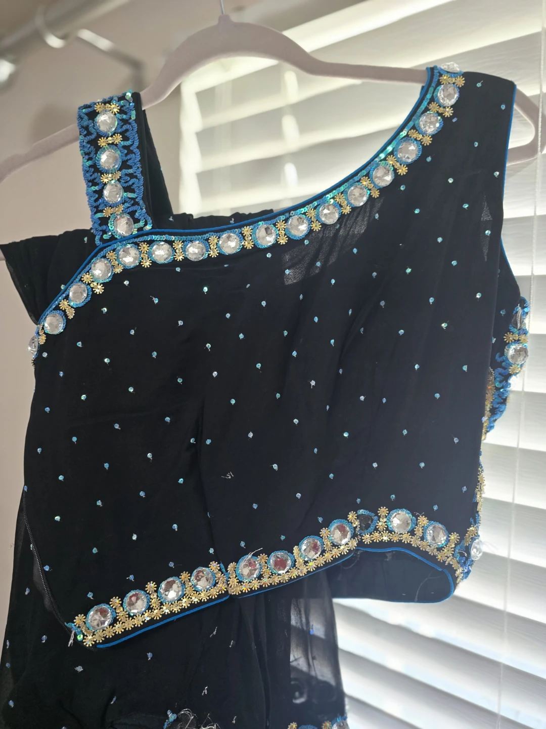 Embellished Black One-Shoulder Top and Skirt Set - photo 2