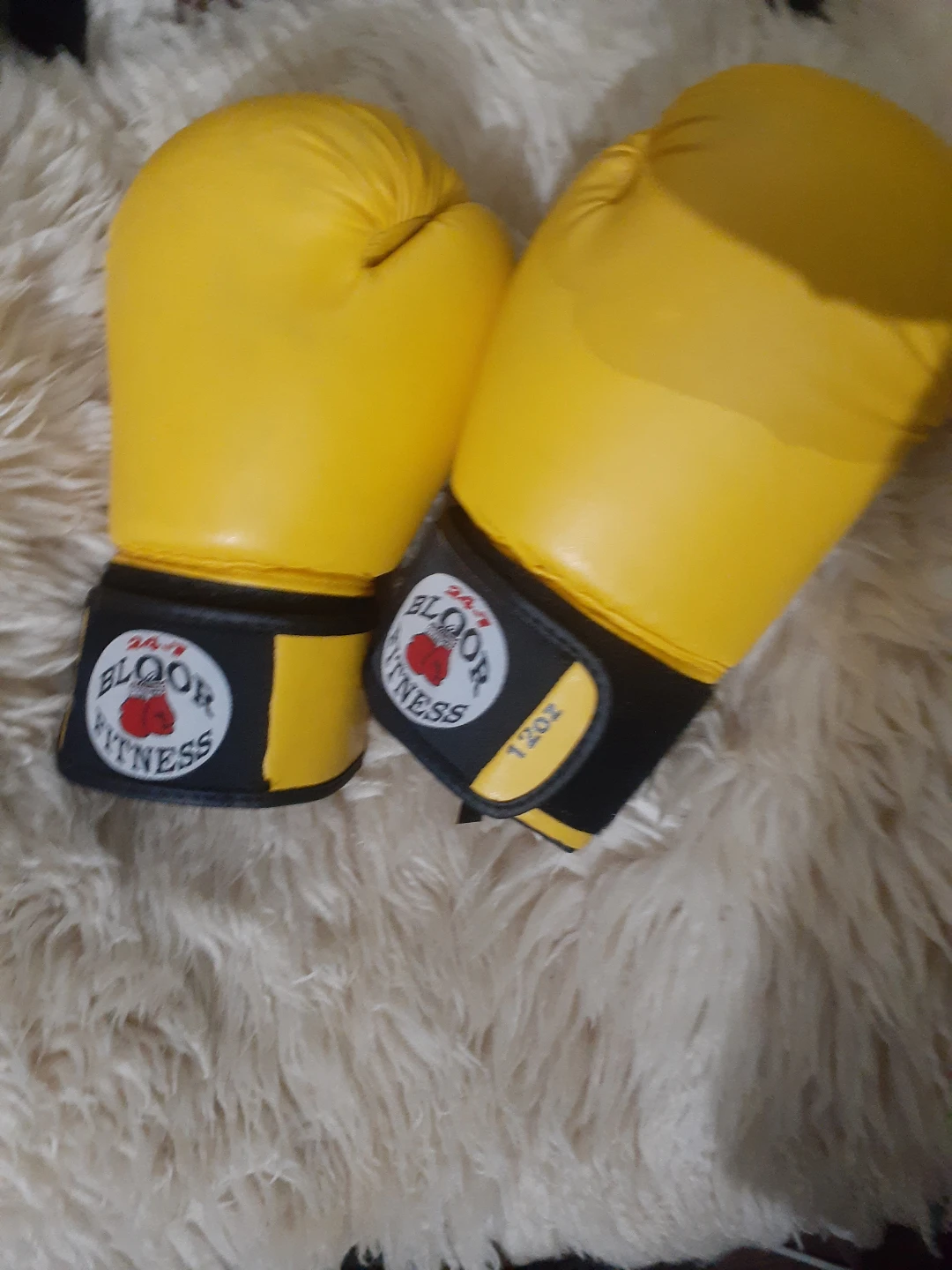 Bloor Fitness Yellow Boxing Gloves 12oz - photo 2