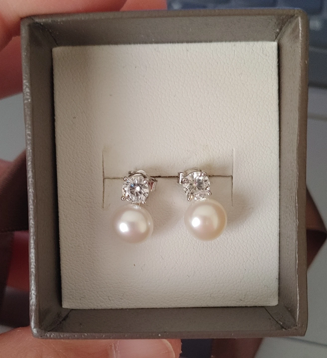 Pearl and Crystal Drop Earrings