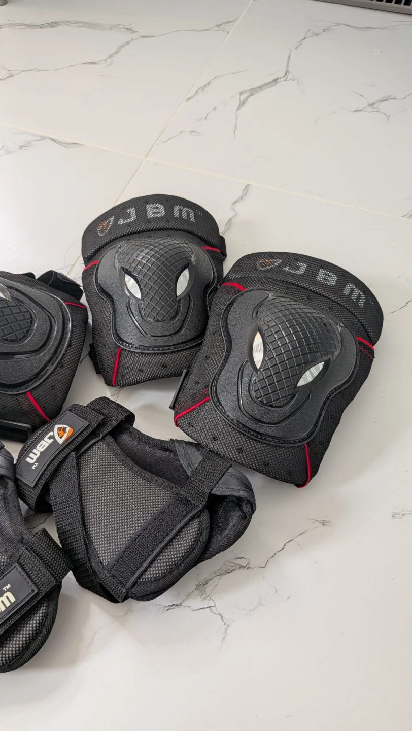 JBM Protective Gear Set for Skating/Cycling - photo 4