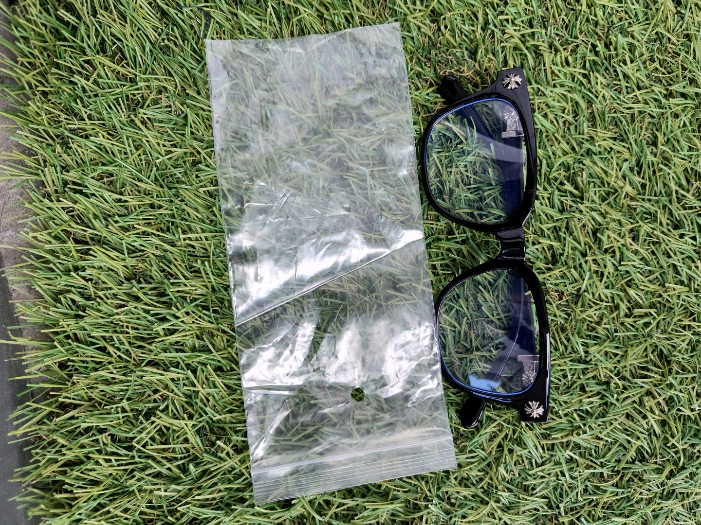 Black Eyeglasses