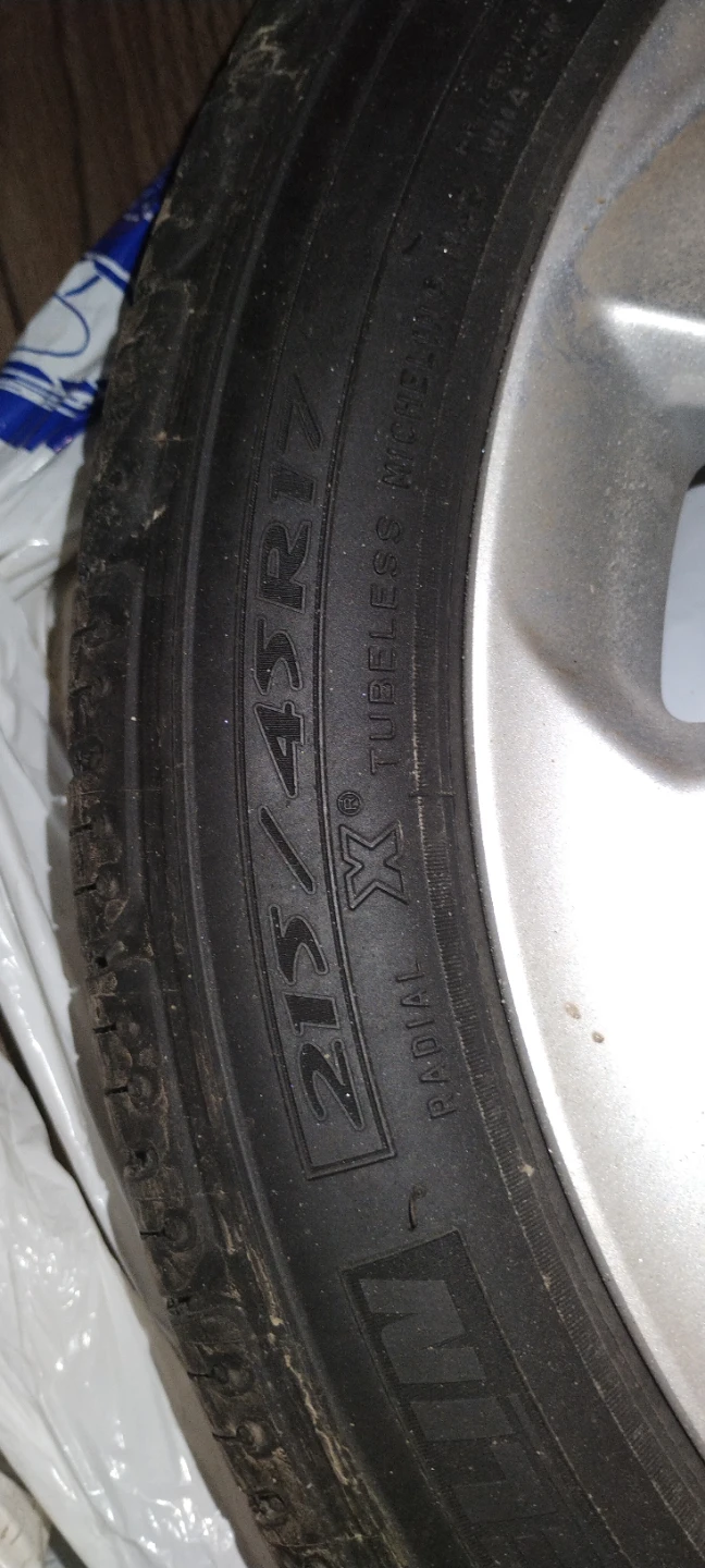 Acura Alloy Wheels and Tires (2) - photo 3