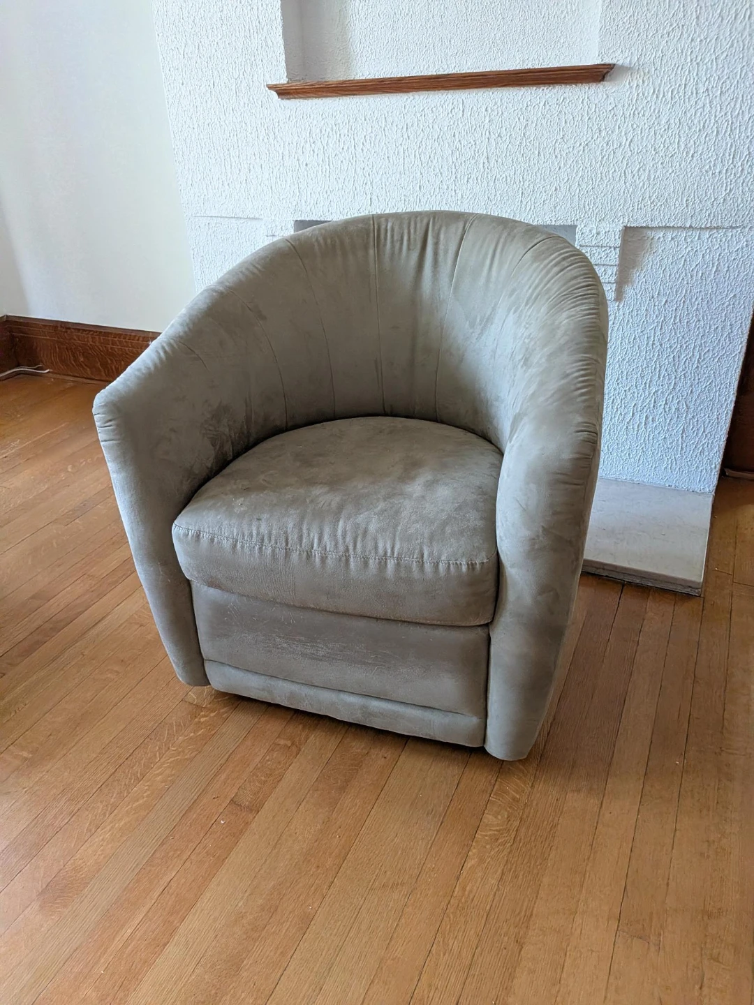 Grey/Green Swivel Accent Chair