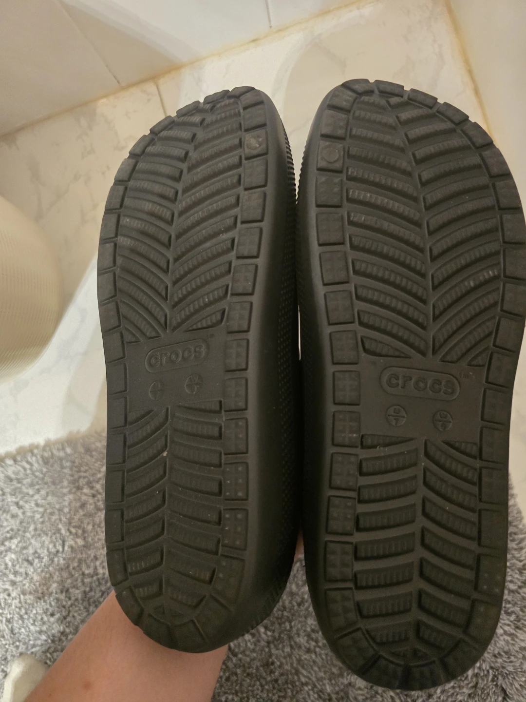 Women crocs size 9 - photo 2