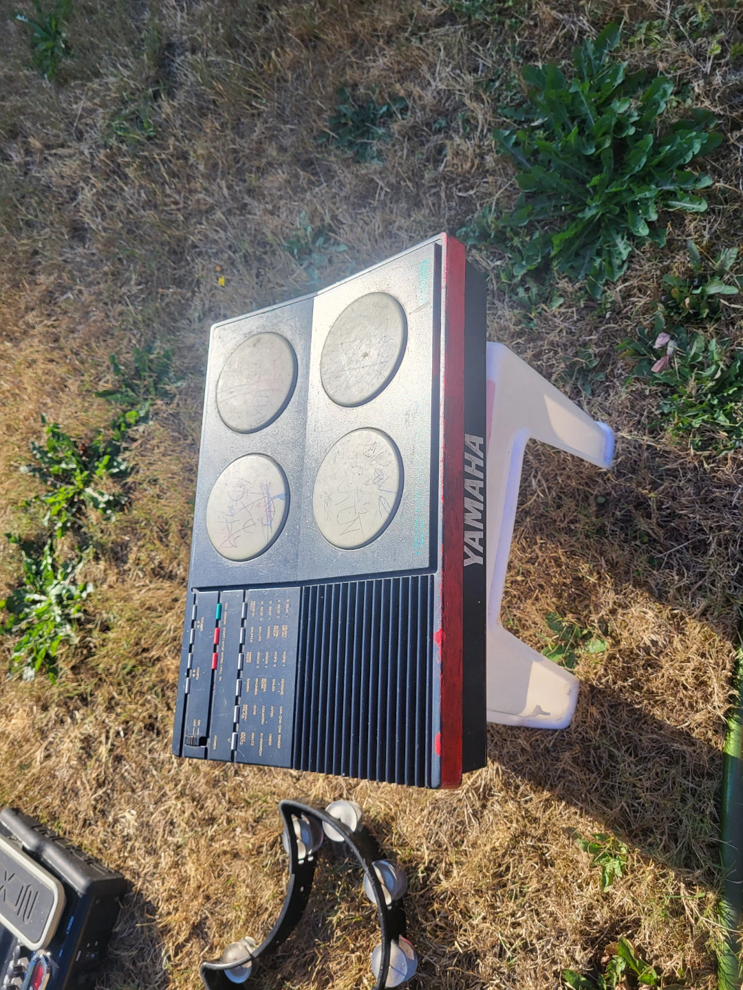 Yamaha Electronic Drum Set - photo 2