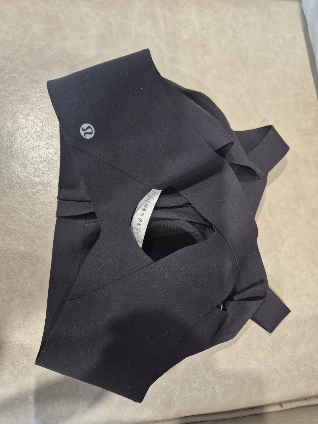 Lululemon Black Sports Bra DD32