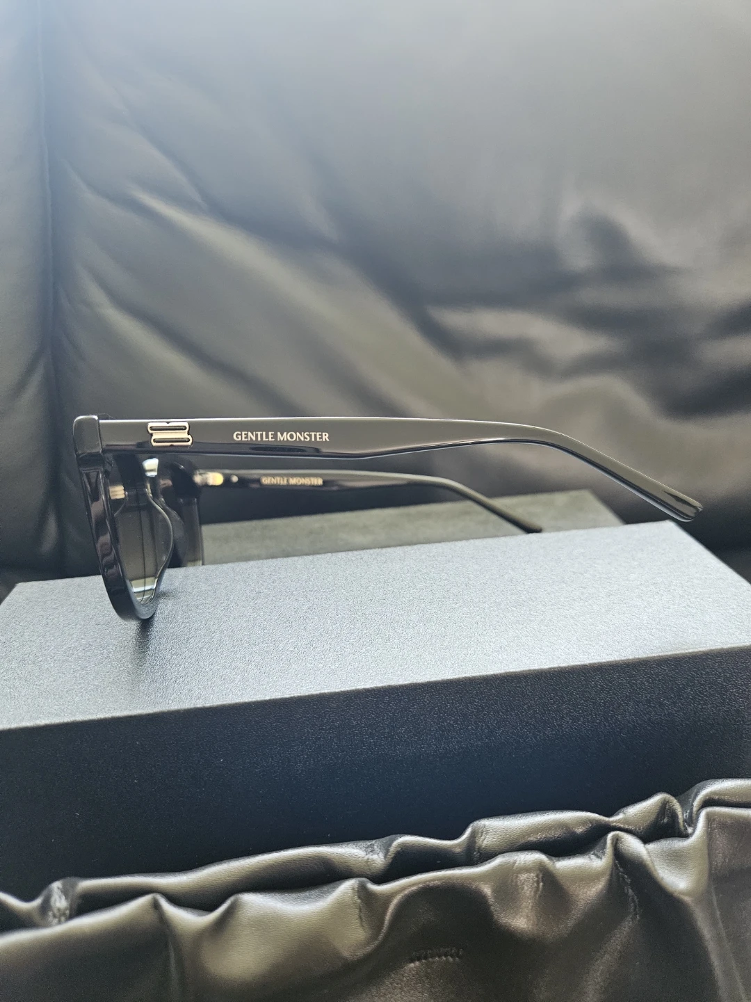 Gentle Monster Sunglasses - photo 2