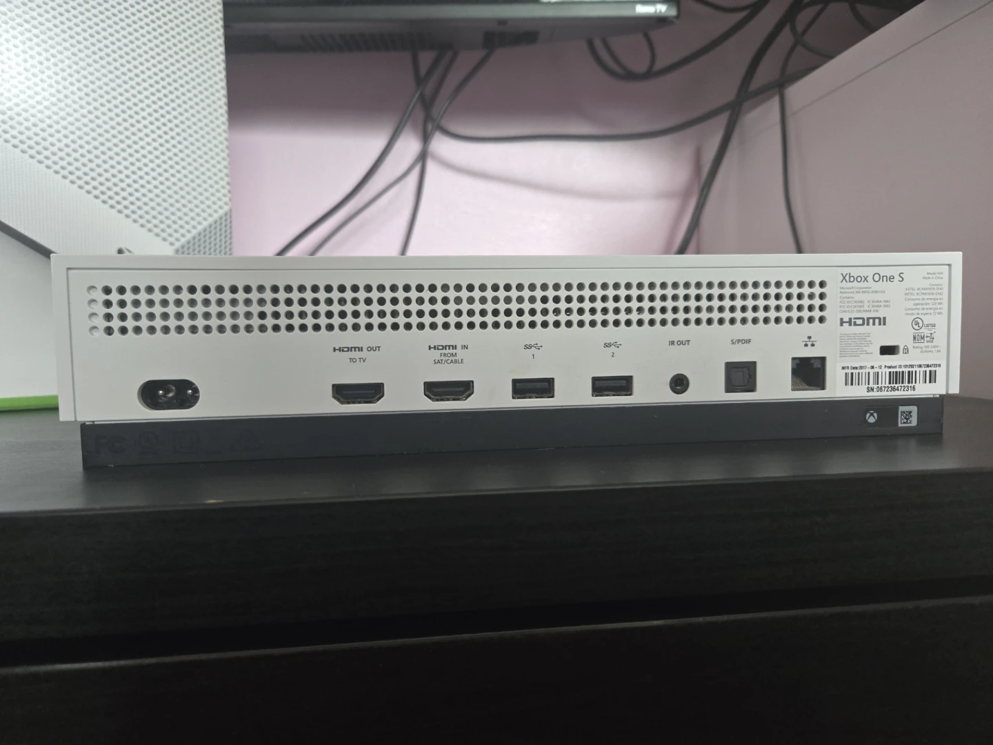 Xbox One S 500GB Console – Fully Working – No Controller - photo 3