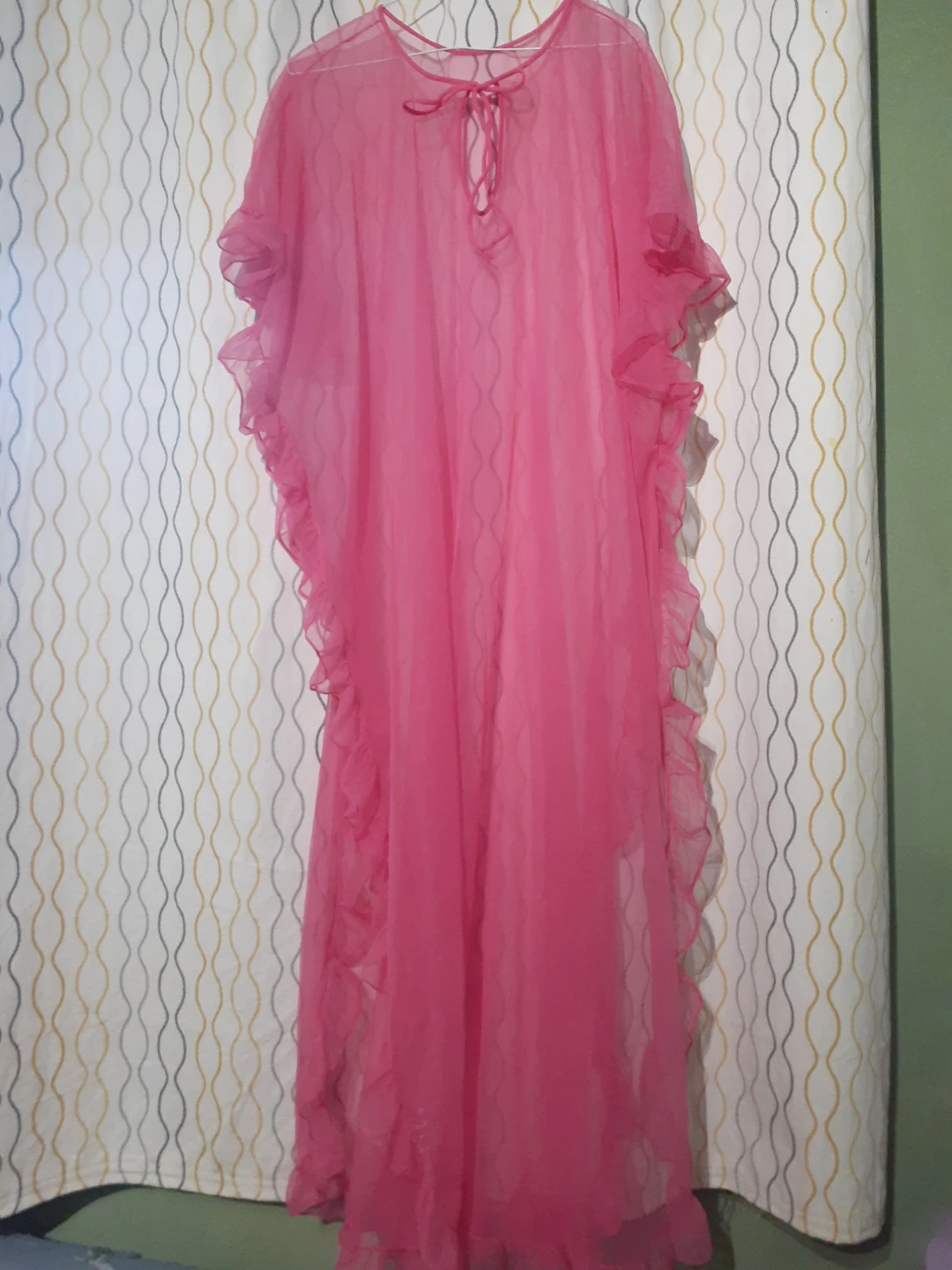 Pink Sheer Ruffled Nightgown - photo 2