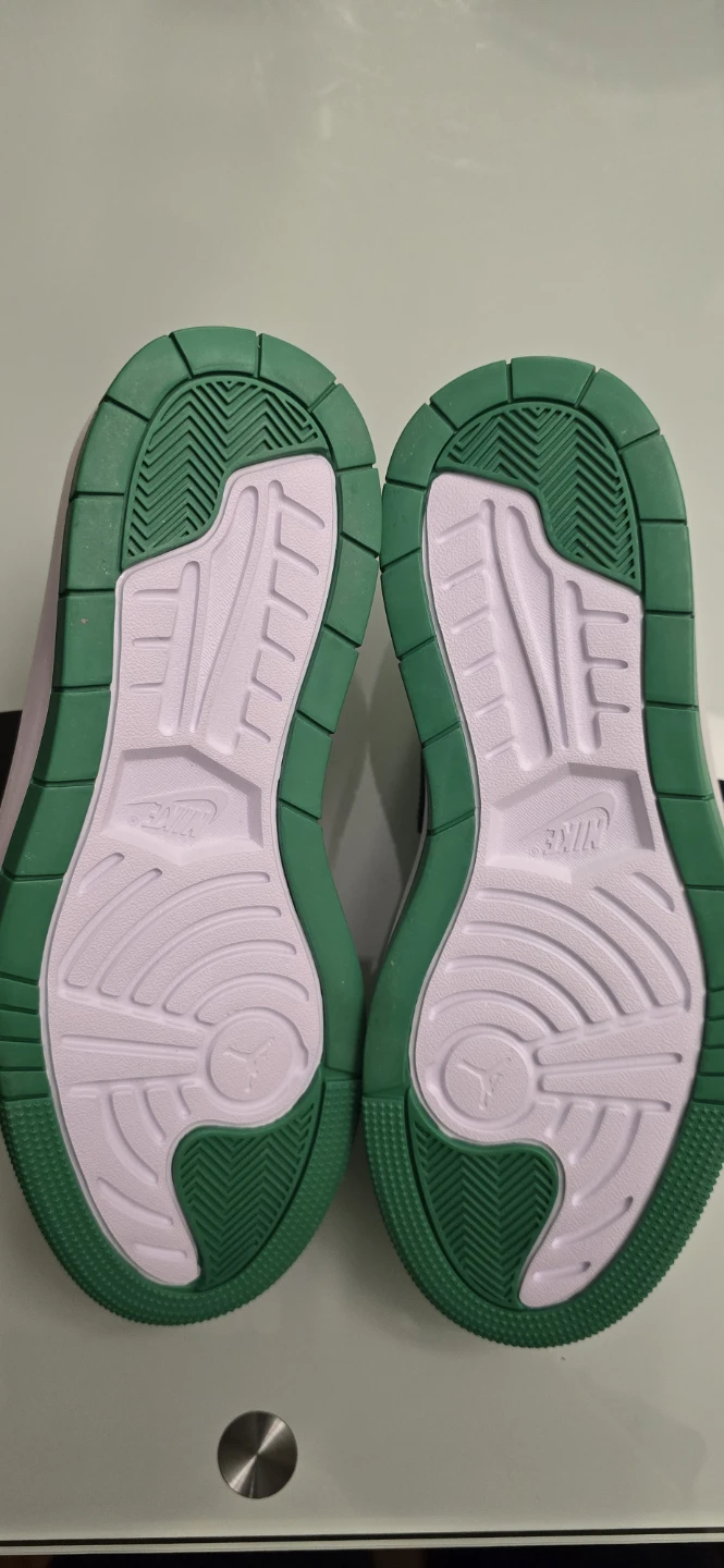 Brand New Nike Jordan Elevate Low Platform W8.5 - photo 4