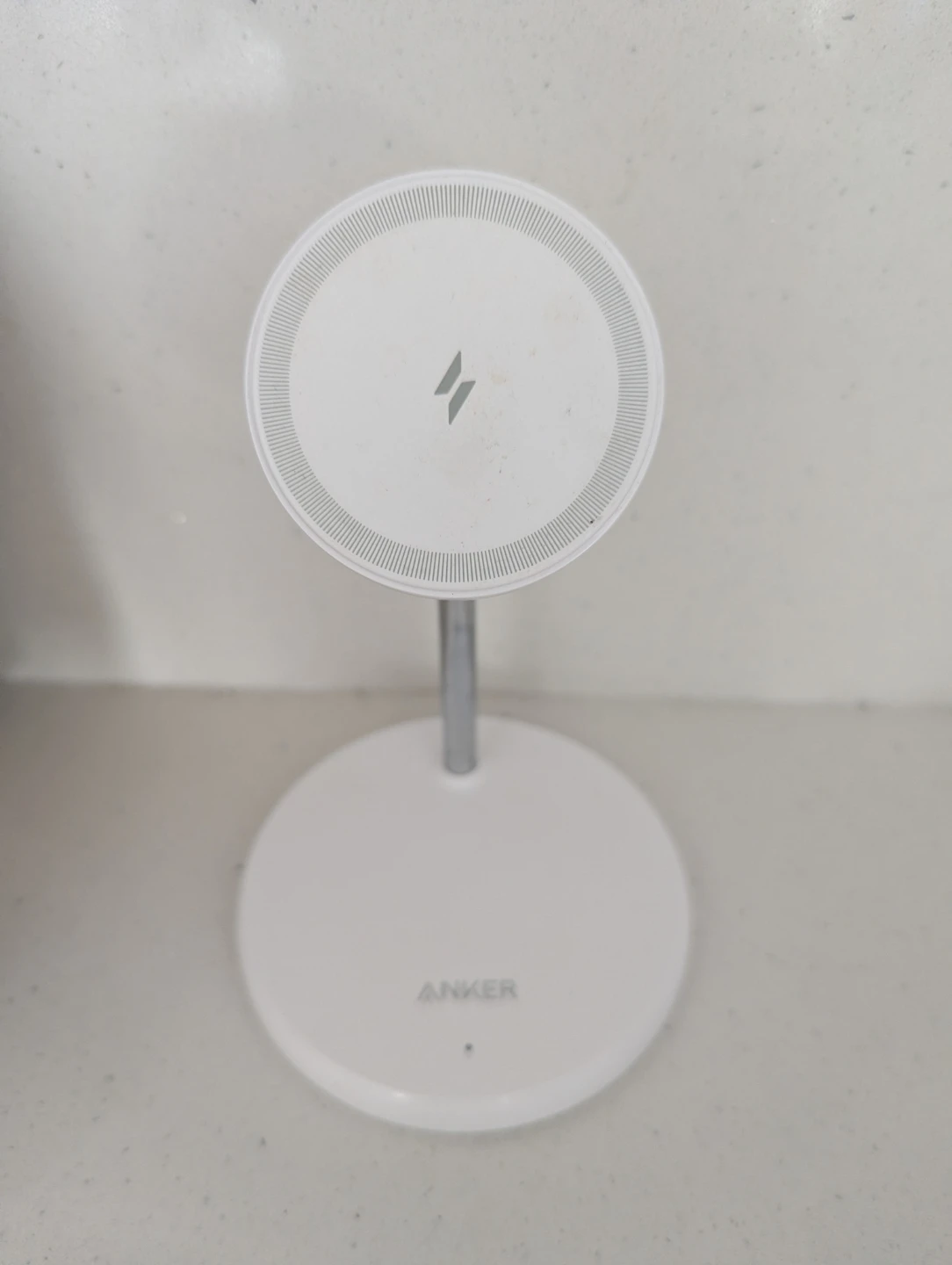 Anker Wireless Charging Stand