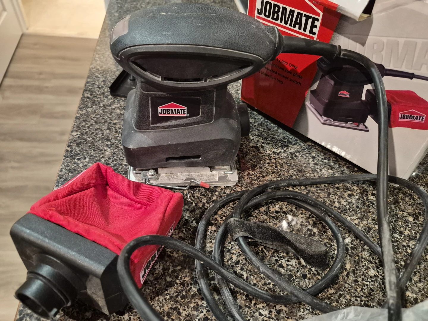 Jobmate 1/4 Sheet Sander 13000 orbits/minutes - photo 3