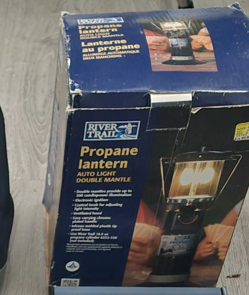 River Trail Propane Lantern - Auto Light Double Mantle