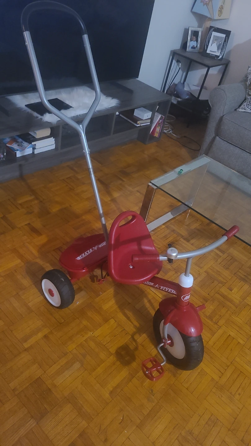 Radio Flyer Red Tricycle with Parent Handle - photo 2