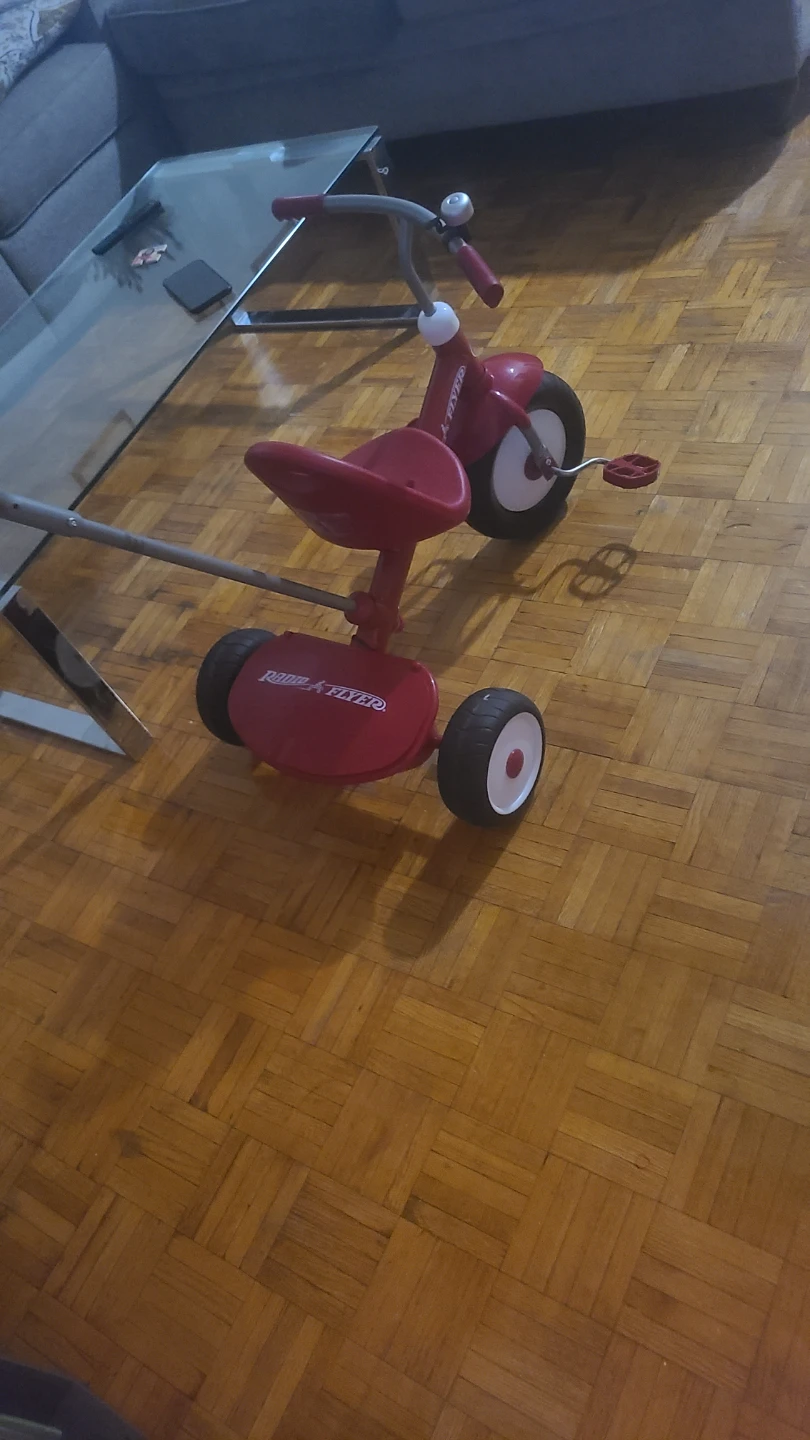 Radio Flyer Red Tricycle with Parent Handle - photo 3