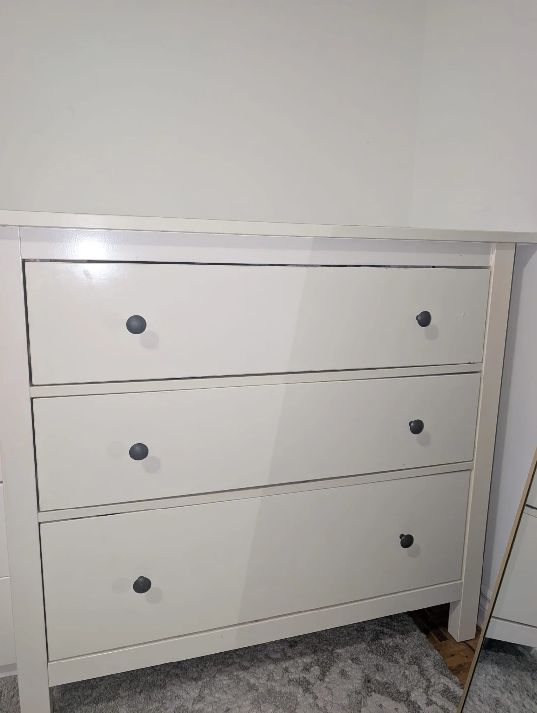 White 3-Drawer Dresser - photo 2