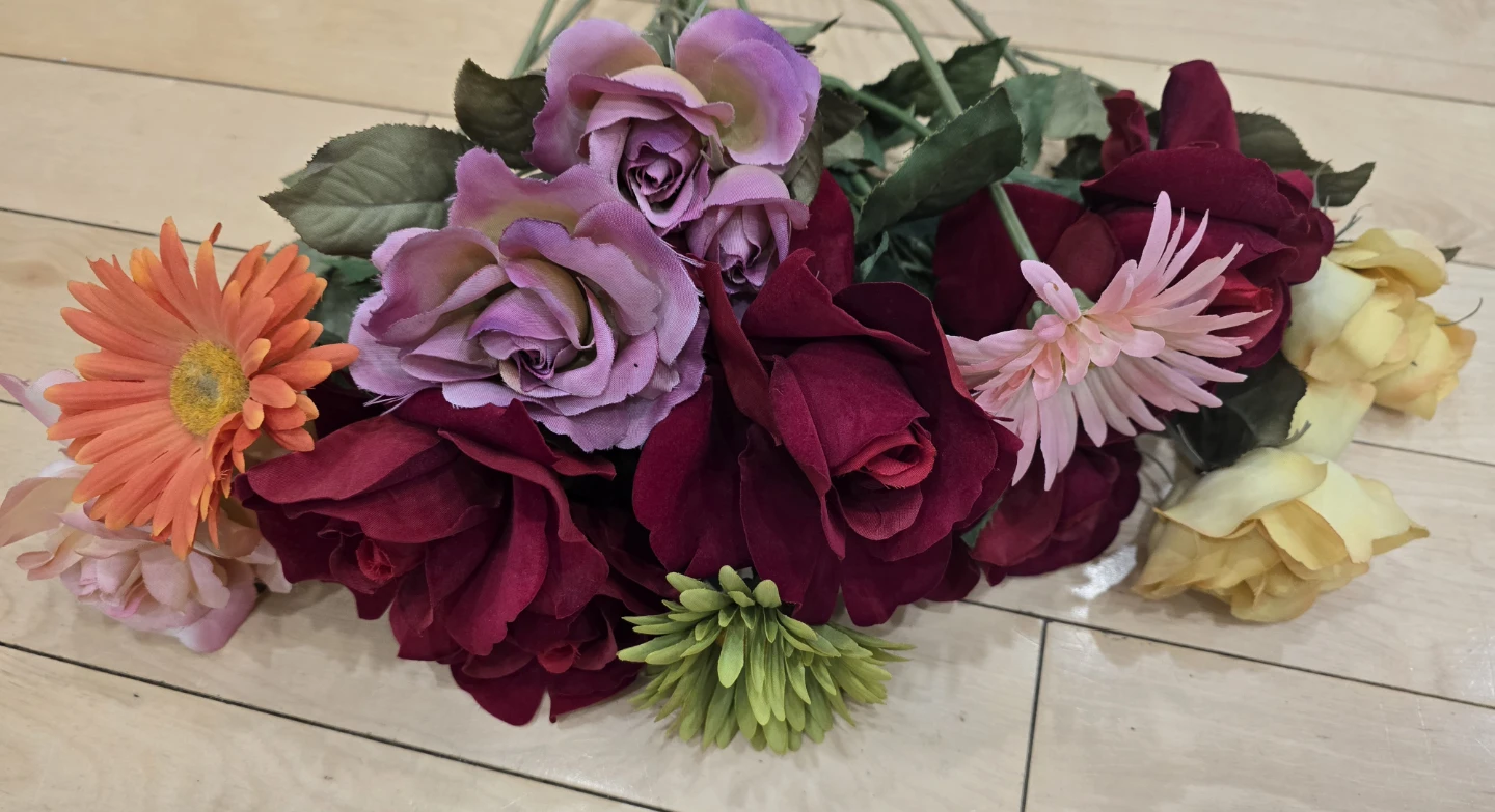 Artificial Flower Bouquet - Assorted Colours - photo 2