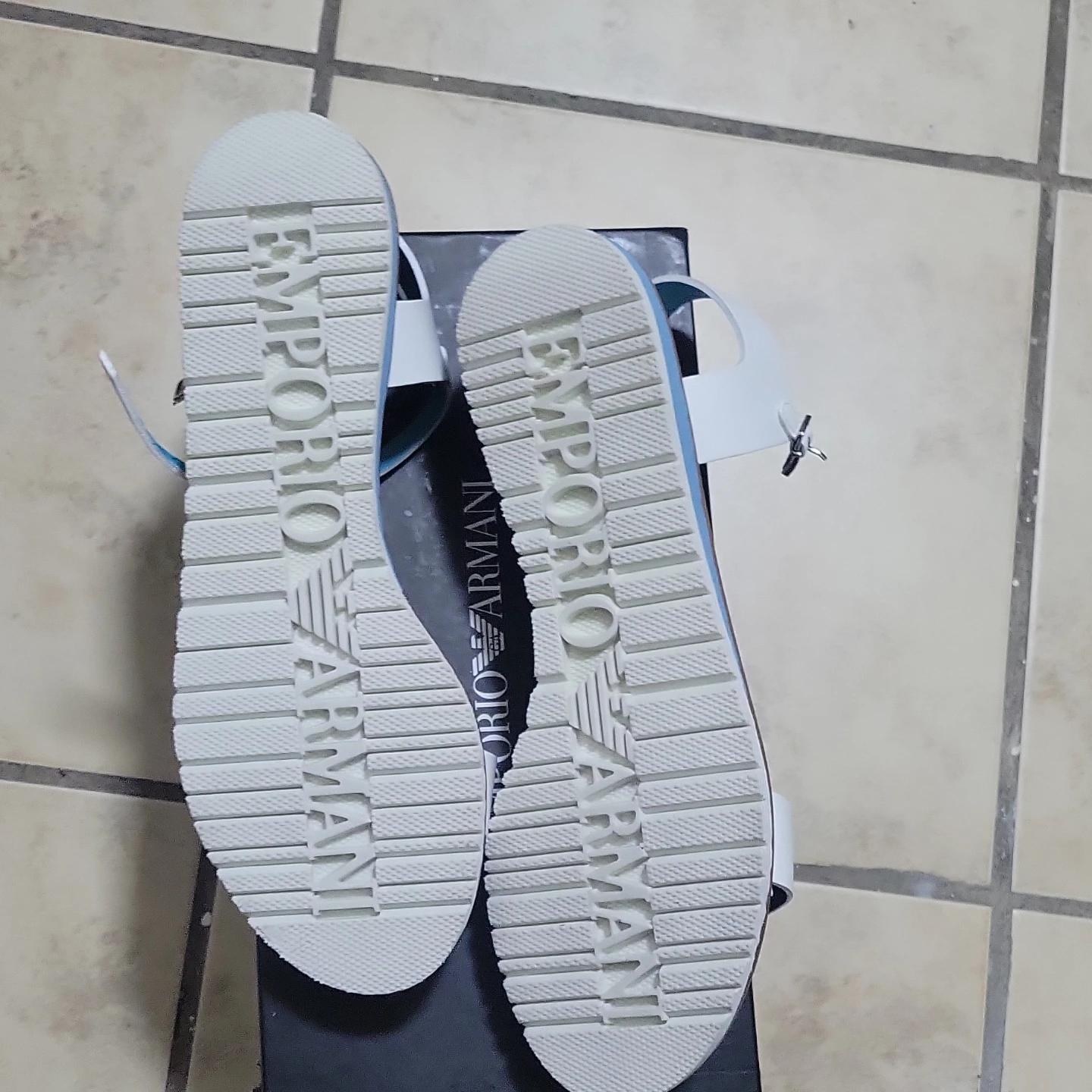 Emporio Armani White & Blue Leather Sandals - photo 5