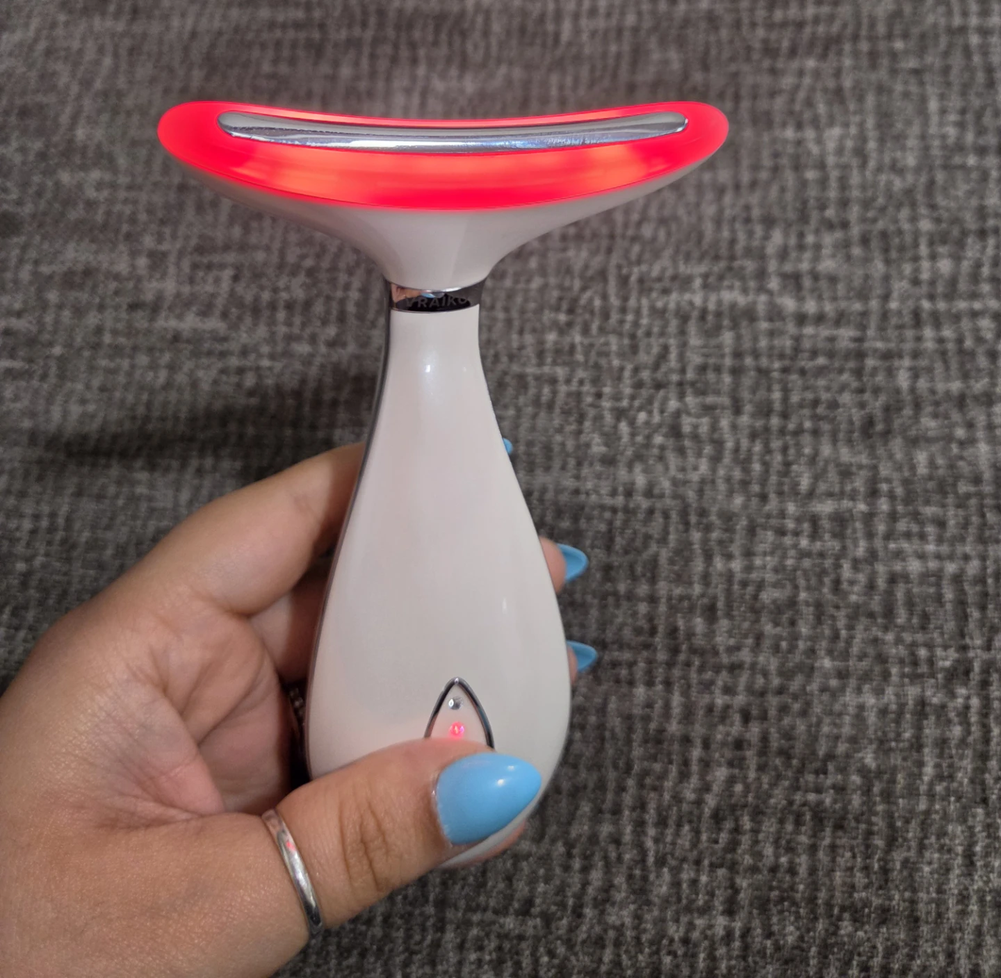 Vraiko Neck & Face Beauty Massager - photo 2