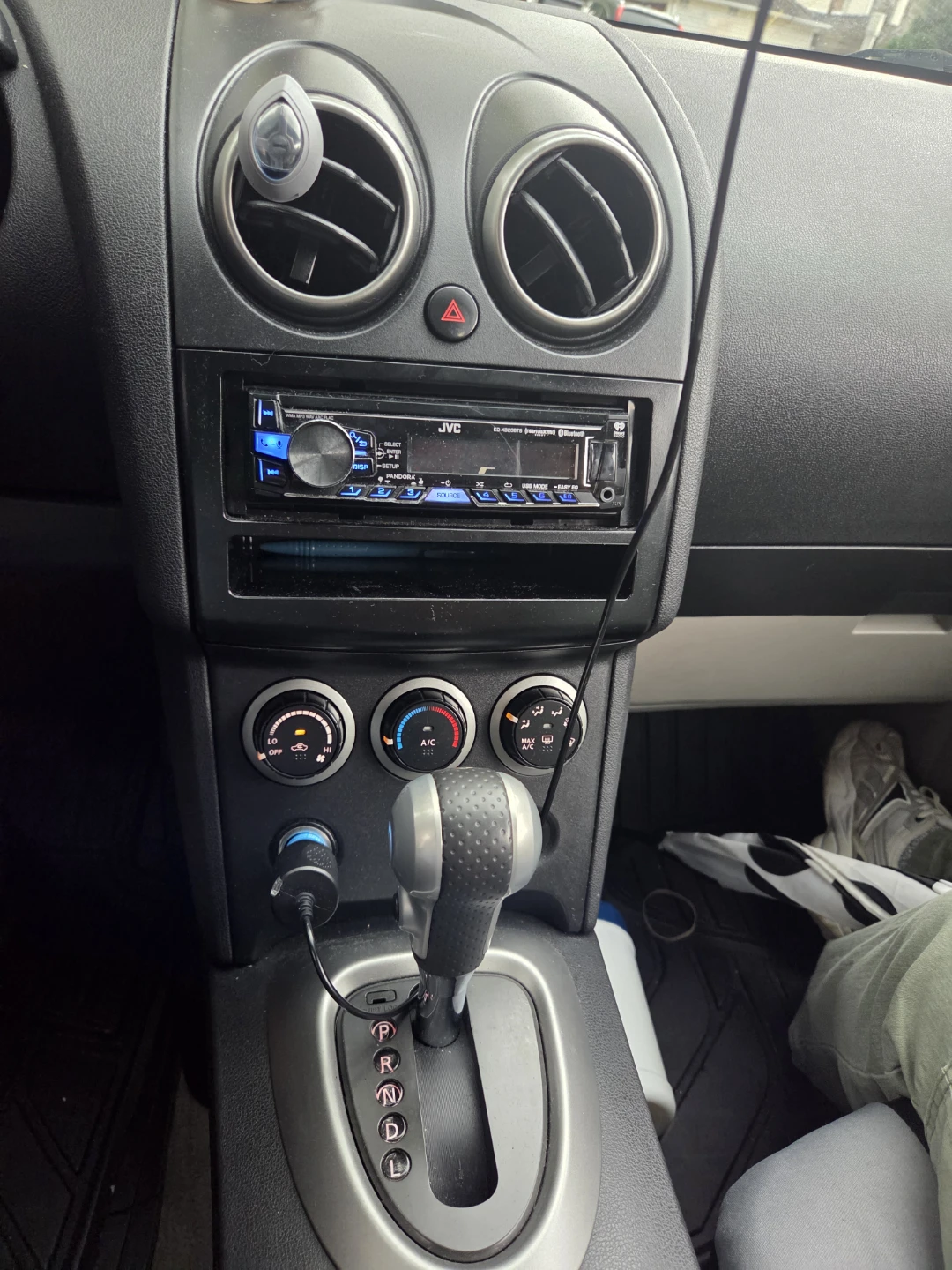 Nissan Rogue SUV - photo 5