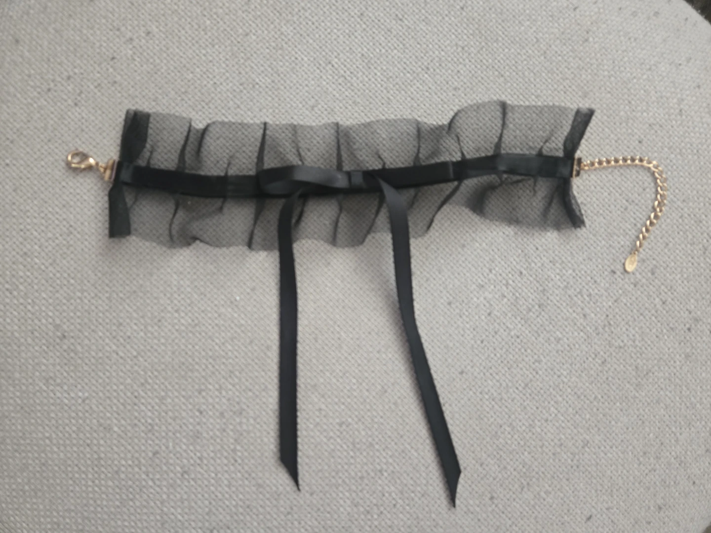 Choker necklace