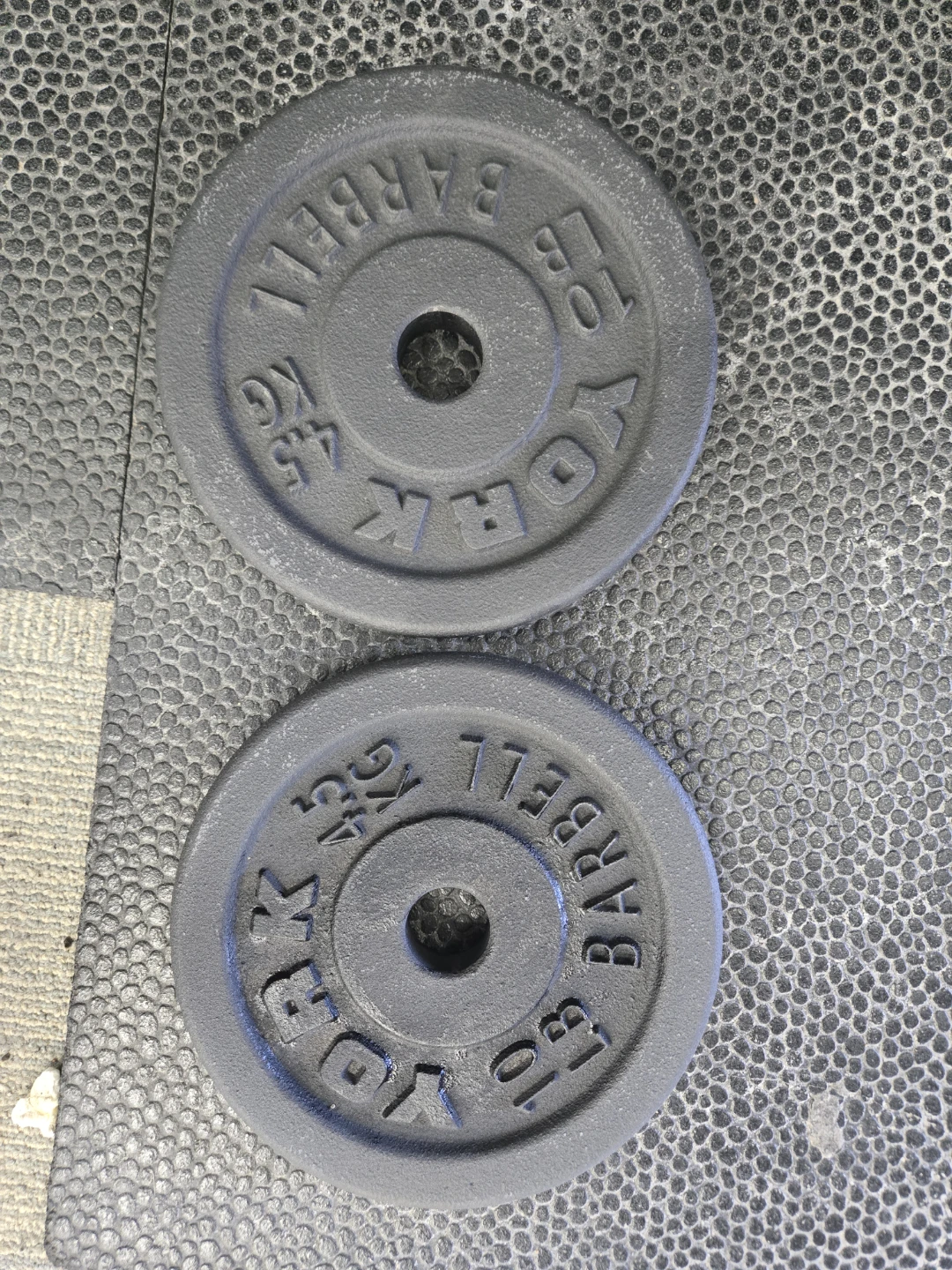York Barbell Weight Plates (2 x 10lb / 4.5kg)